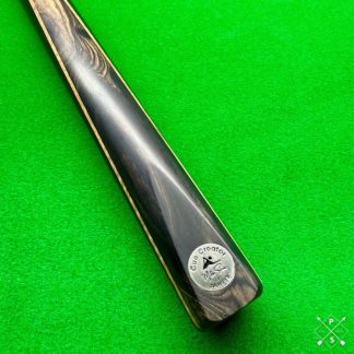 Handcrafted Cue Creator Dynasty snooker cue with amboyna burr butt and green veneer splice